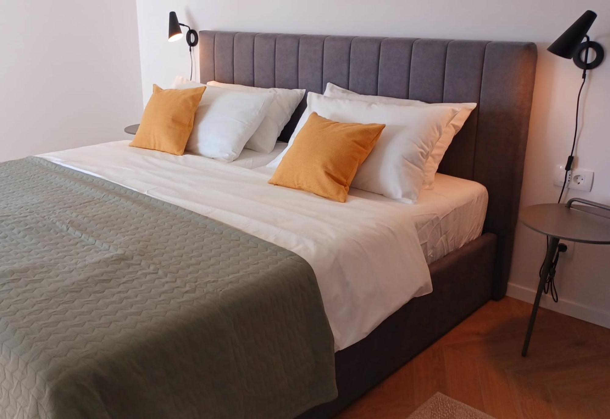 Sea View Apartments Ivana Кърк Екстериор снимка